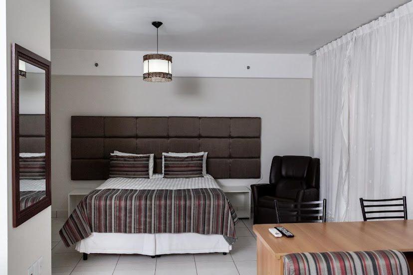 Saint James Palace Hotel Ленсойс Паулиста Екстериор снимка