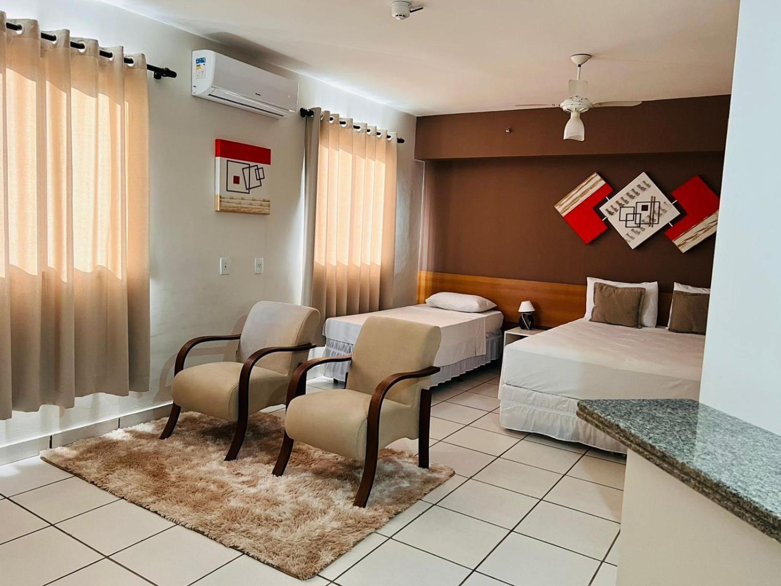 Saint James Palace Hotel Ленсойс Паулиста Екстериор снимка